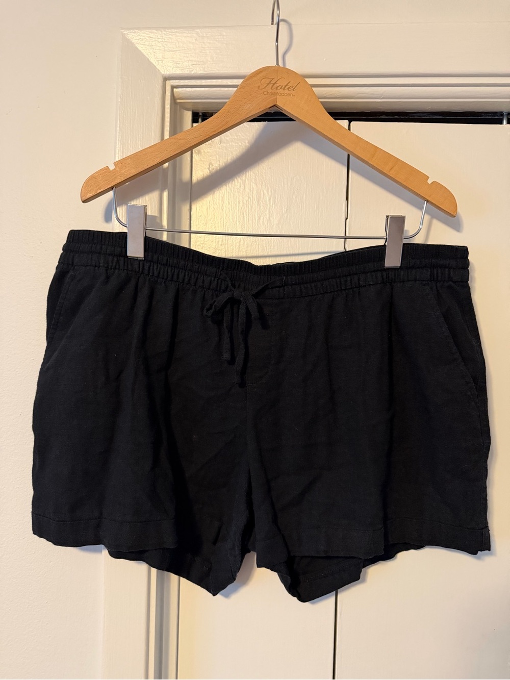 Old Navy Black Drawstring linen Shorts